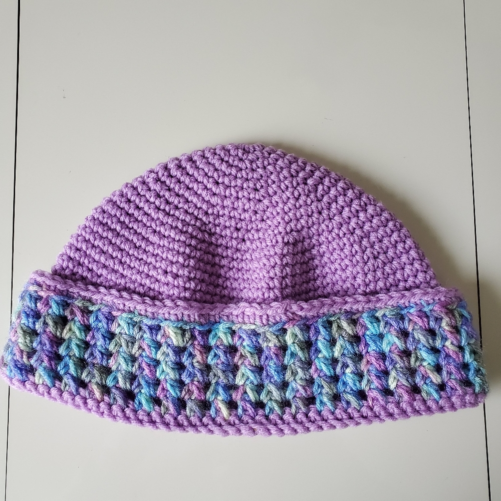 Lilac Crocheted Hat with multicolored rim